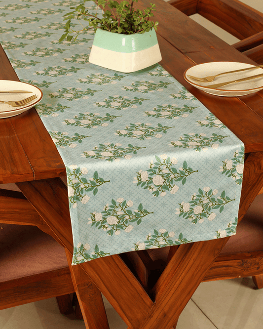 Maalti Table Runner