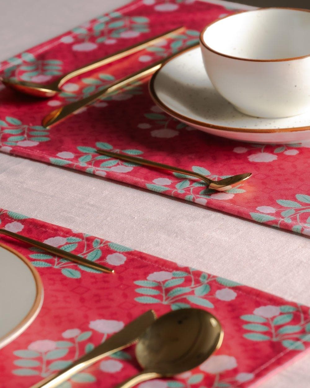 Gul Placemats - Abolee Homes